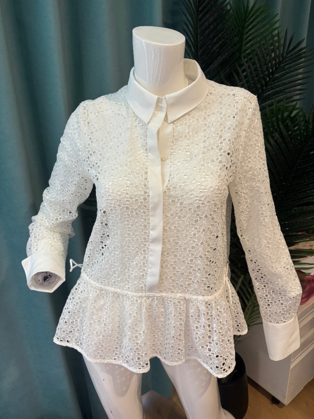 Reiss White Eyelet Cinched Waist Button Down Top